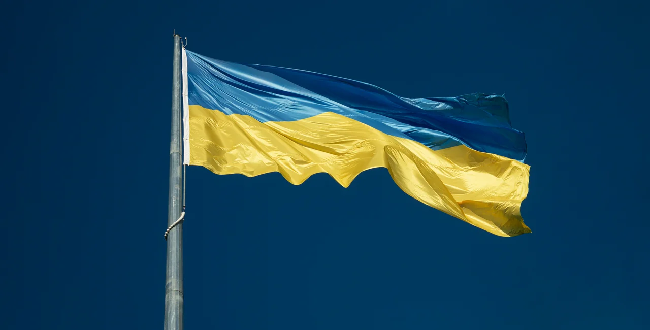 Ukrainian flag / photo via Unsplash, Yehor Milohrodskyi