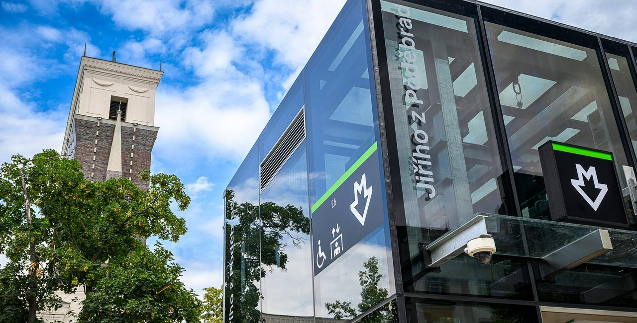 Prague's JzP metro station goes barrier&free with opening of new elevators