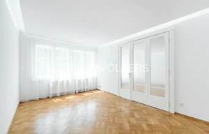 Apartment for rent, 4+1 - 3 bedrooms, 142m<sup>2</sup>