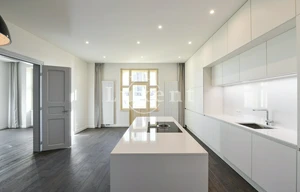 Apartment for rent, 4+kk - 3 bedrooms, 142m<sup>2</sup>