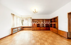 Apartment for rent, 5 bedrooms +, 376m<sup>2</sup>