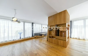 Apartment for rent, 4+kk - 3 bedrooms, 156m<sup>2</sup>