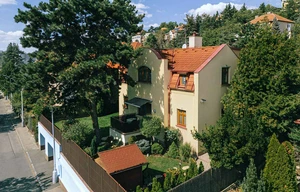 Villa for sale, 350m<sup>2</sup>, 1033m<sup>2</sup> of land