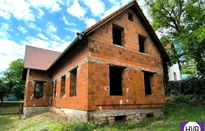 Family house for sale, 265m<sup>2</sup>, 2772m<sup>2</sup> of land