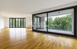 Apartment for sale, 5+kk - 4 bedrooms, 214m<sup>2</sup>