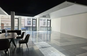 Office for rent, 345m<sup>2</sup>