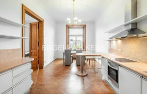 Apartment for rent, 5+1 - 4 bedrooms, 254m<sup>2</sup>