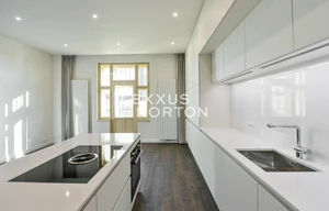 Apartment for rent, 4+kk - 3 bedrooms, 142m<sup>2</sup>