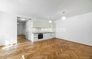 Apartment for rent, 3+kk - 2 bedrooms, 92m<sup>2</sup>