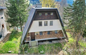 Cottage for sale, 353m<sup>2</sup>, 692m<sup>2</sup> of land