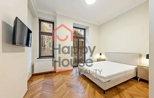 Apartment for rent, 4+kk - 3 bedrooms, 120m<sup>2</sup>