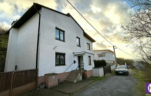 Family house for sale, 247m<sup>2</sup>, 2103m<sup>2</sup> of land