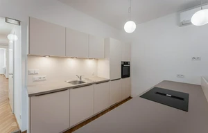 Apartment for rent, 4+kk - 3 bedrooms, 144m<sup>2</sup>