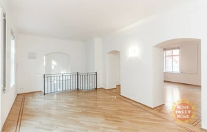 Apartment for rent, 4+1 - 3 bedrooms, 184m<sup>2</sup>