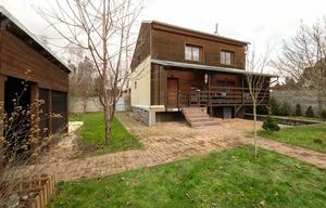 Family house for sale, 107m<sup>2</sup>, 592m<sup>2</sup> of land