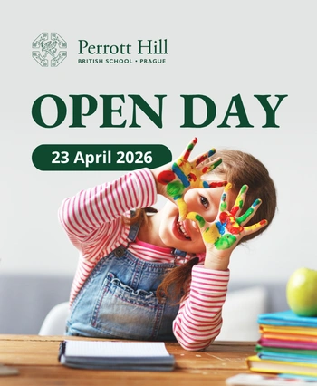 Perrott Hill Open Day April var 2 side