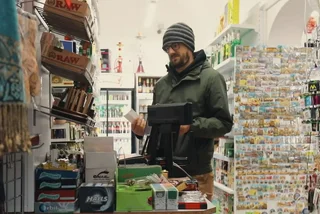 VIDEO: Honest Guide reveals Prague shops that charge tourists double