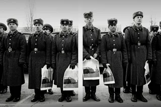 New photo exhibit marks 30 years since Soviet troops left Czechoslovakia