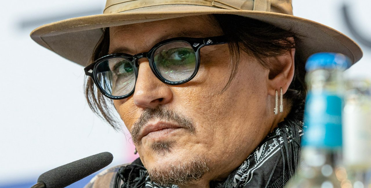 Women's Aid Federation: Czech film festival's plan to honor Depp ...