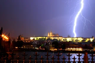 Strong thunderstorms move through Czechia after record weekend heat