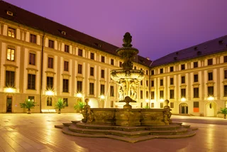 Prague Castle's second courtyard (Picture Gallery entrance at back right). Photo: iStock / benedek