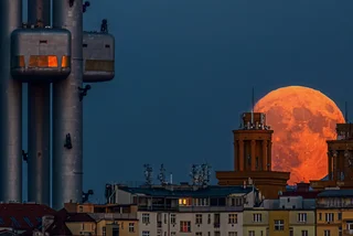 August brings two supermoons and a blue moon: Here's where to spot them from Prague