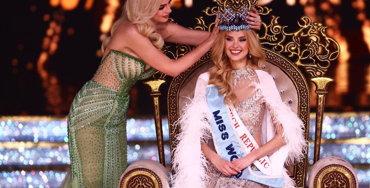 Czech Republic S Krystyna Pyszkov Crowned Miss World Prague