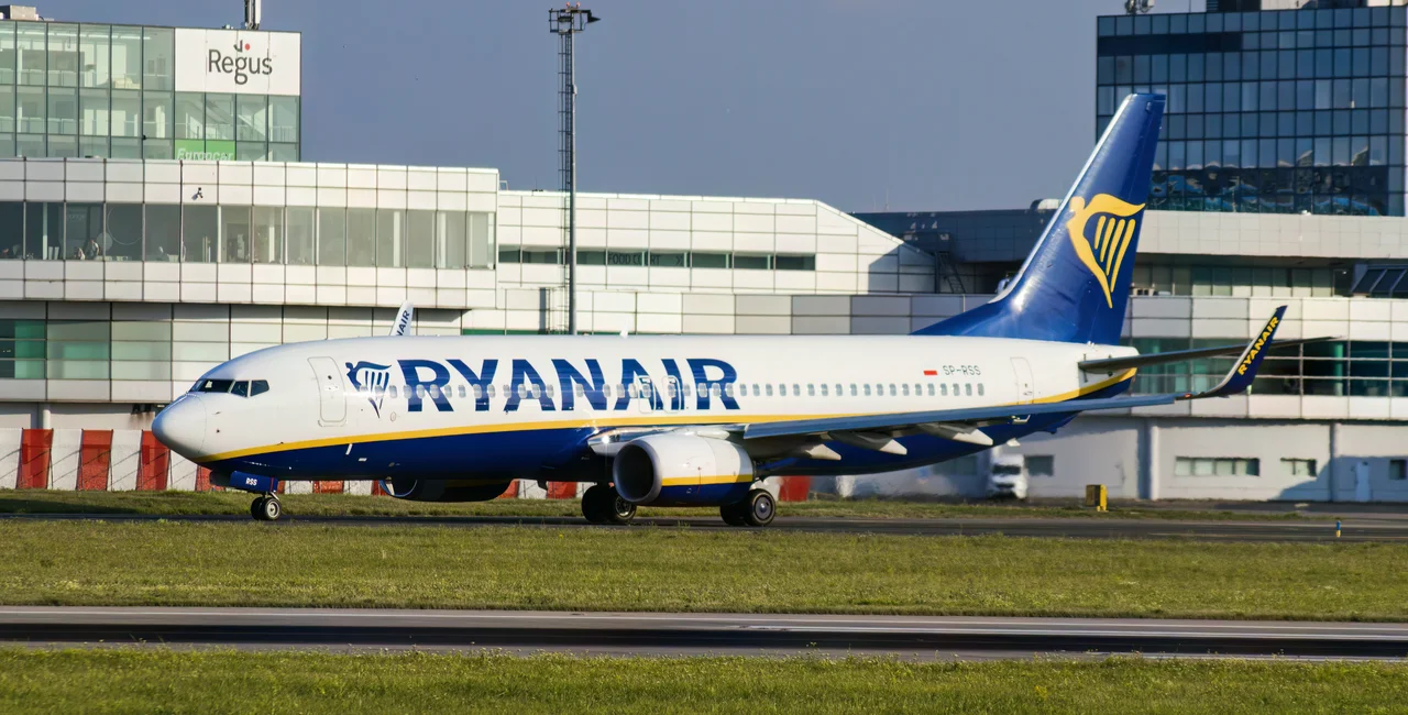 PRAGUE, CZECHIA - August 22, 2023: Ryanair, The plane goes to the gate on the runway of the Vaclav Havel Airport in Prague, beautiful