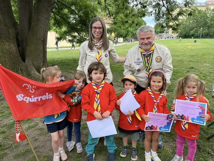 Simon Burgess with the Squirrels group. Photo: 1st Scouts Prague/Facebook