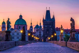 Historic, gaslit lamps to illuminate Prague's Charles Bridge from today