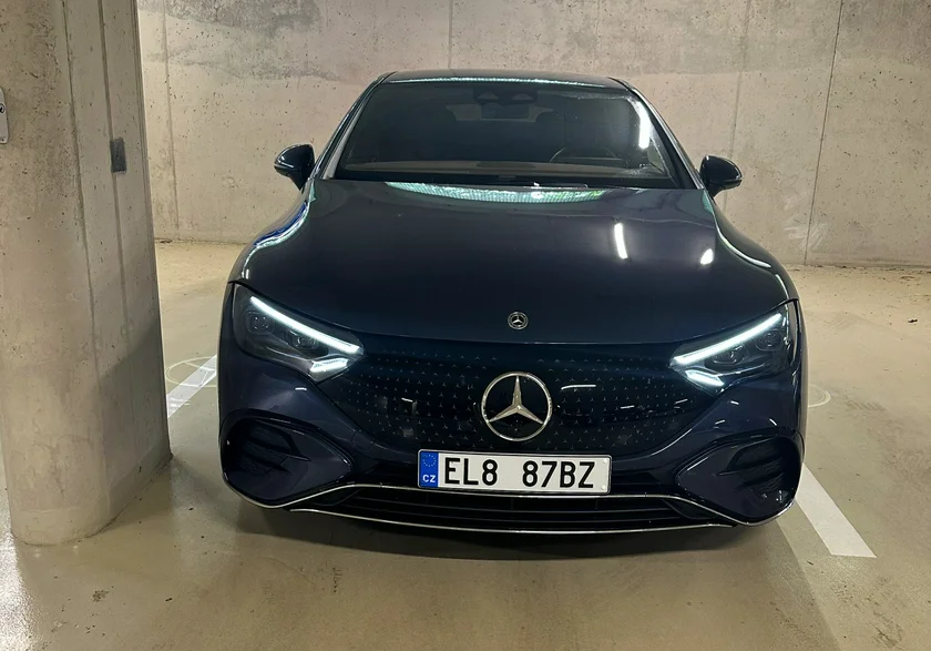 The Mercedes-Benz EQE 350 4MATIC Electric Art Edition