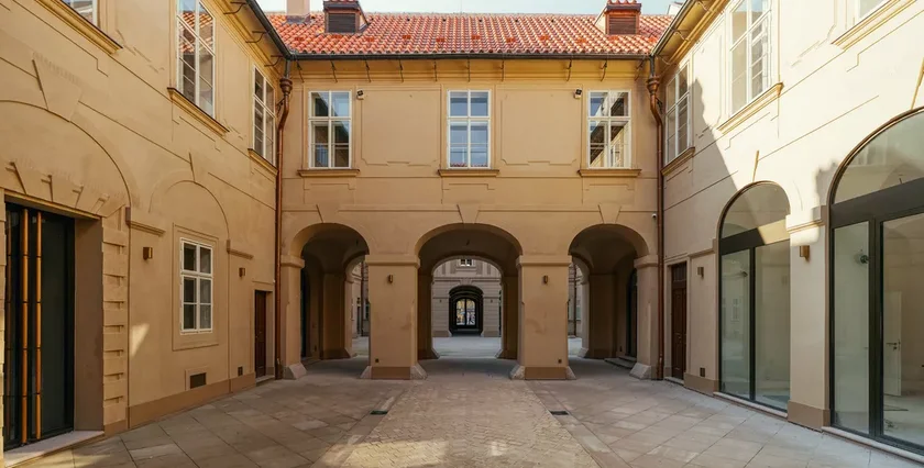 The reconstructed Savarin Palace (Photo: Cresytl)