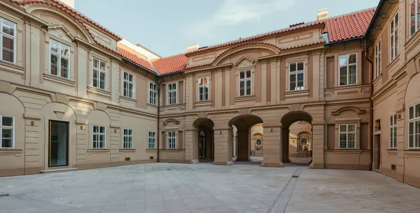 The reconstructed Savarin Palace (Photo: Crestyl)