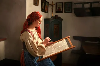 Stunning recreations of Czech folk costumes recall Dutch master paintings