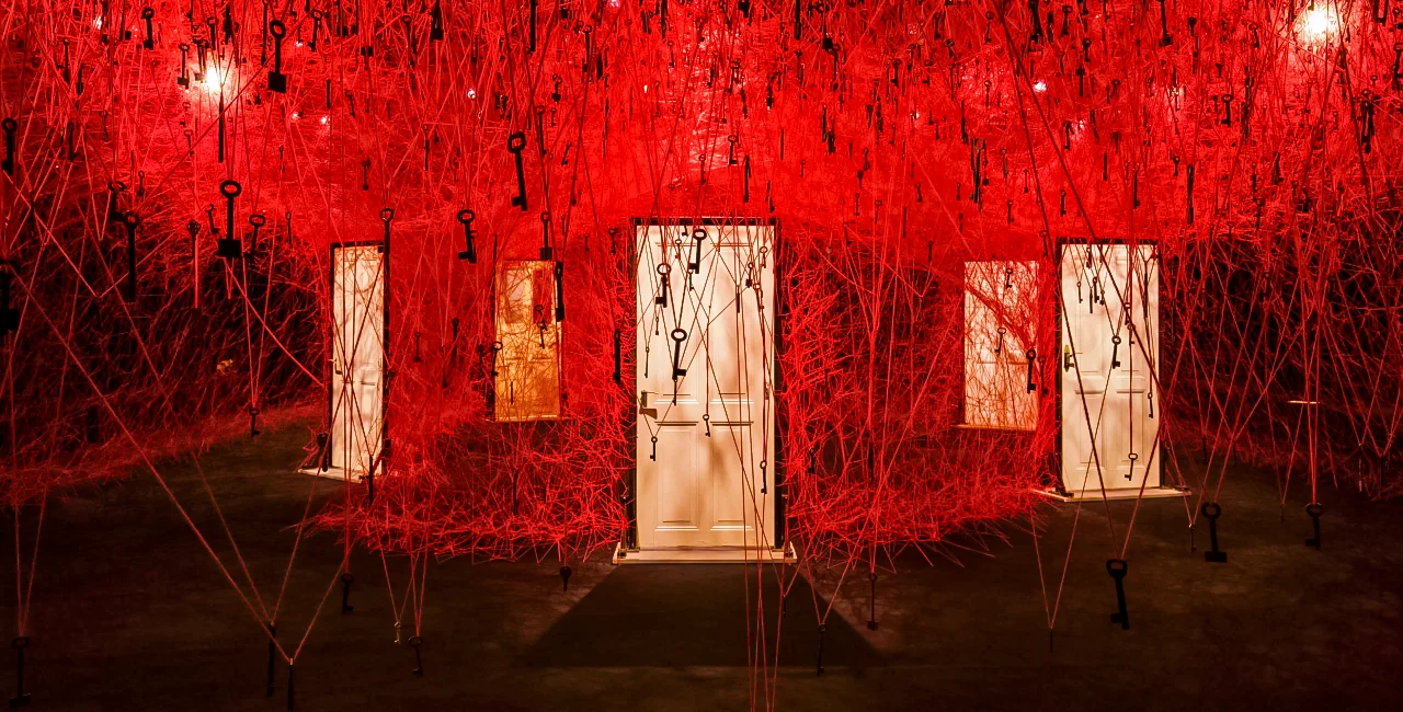 Chiharu Shiota’s 'The Unsettled Soul' opens at Kunsthalle Praha, Nov. 28