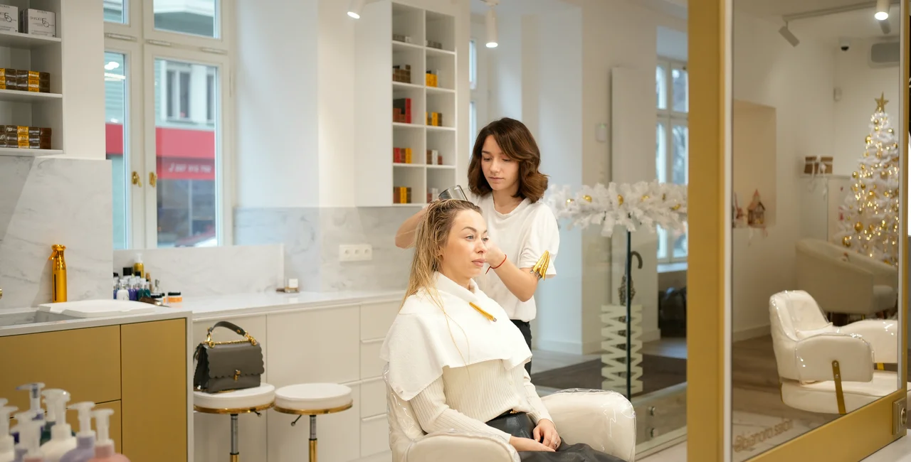 Beauty without suffering: Effortless salon services for Prague’s international community