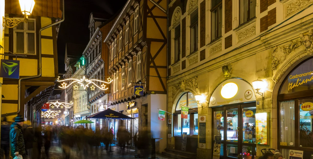 Christmas Market in Magdeburg. Shutterstock/John Kruger