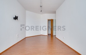 Apartment for rent, 4+kk - 3 bedrooms, 240m<sup>2</sup>