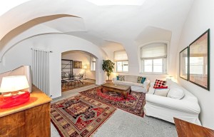 Apartment for rent, 2+1 - 1 bedroom, 118m<sup>2</sup>