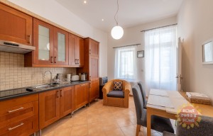 Apartment for rent, 2+1 - 1 bedroom, 82m<sup>2</sup>
