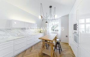 Apartment for rent, 4+1 - 3 bedrooms, 159m<sup>2</sup>