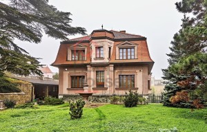 Villa for rent, 490m<sup>2</sup>, 800m<sup>2</sup> of land