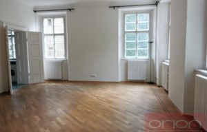 Apartment for rent, 4+1 - 3 bedrooms, 174m<sup>2</sup>