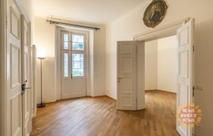 Apartment for rent, 4+1 - 3 bedrooms, 187m<sup>2</sup>