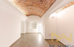 Apartment for rent, 4+1 - 3 bedrooms, 155m<sup>2</sup>