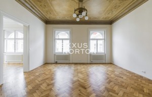 Apartment for rent, 4+1 - 3 bedrooms, 165m<sup>2</sup>