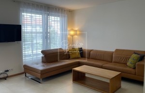 Apartment for rent, 3+kk - 2 bedrooms, 184m<sup>2</sup>