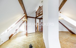 Apartment for rent, 5+1 - 4 bedrooms, 214m<sup>2</sup>