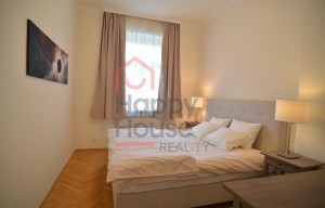 Apartment for rent, 4+1 - 3 bedrooms, 202m<sup>2</sup>