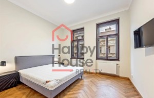 Apartment for rent, 4+kk - 3 bedrooms, 120m<sup>2</sup>